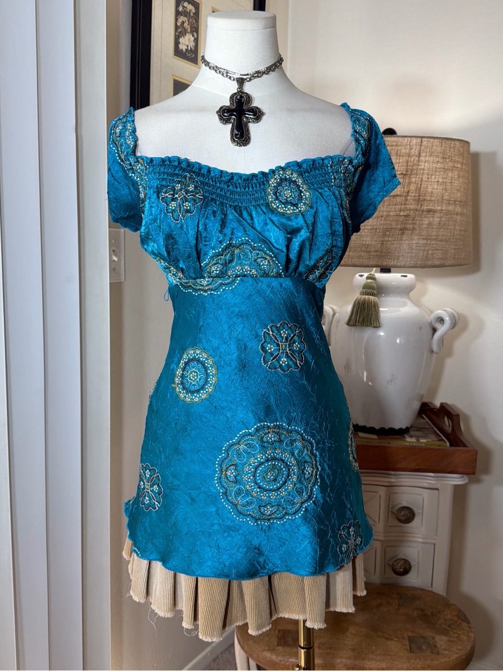 HeartSoul Teal Embroidered Short Sleeve Tunic Top